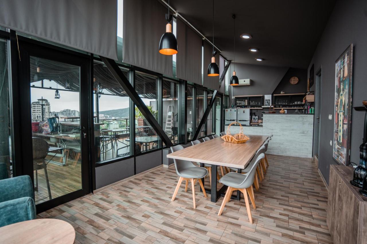Hotel Grand View In Тбилиси Екстериор снимка