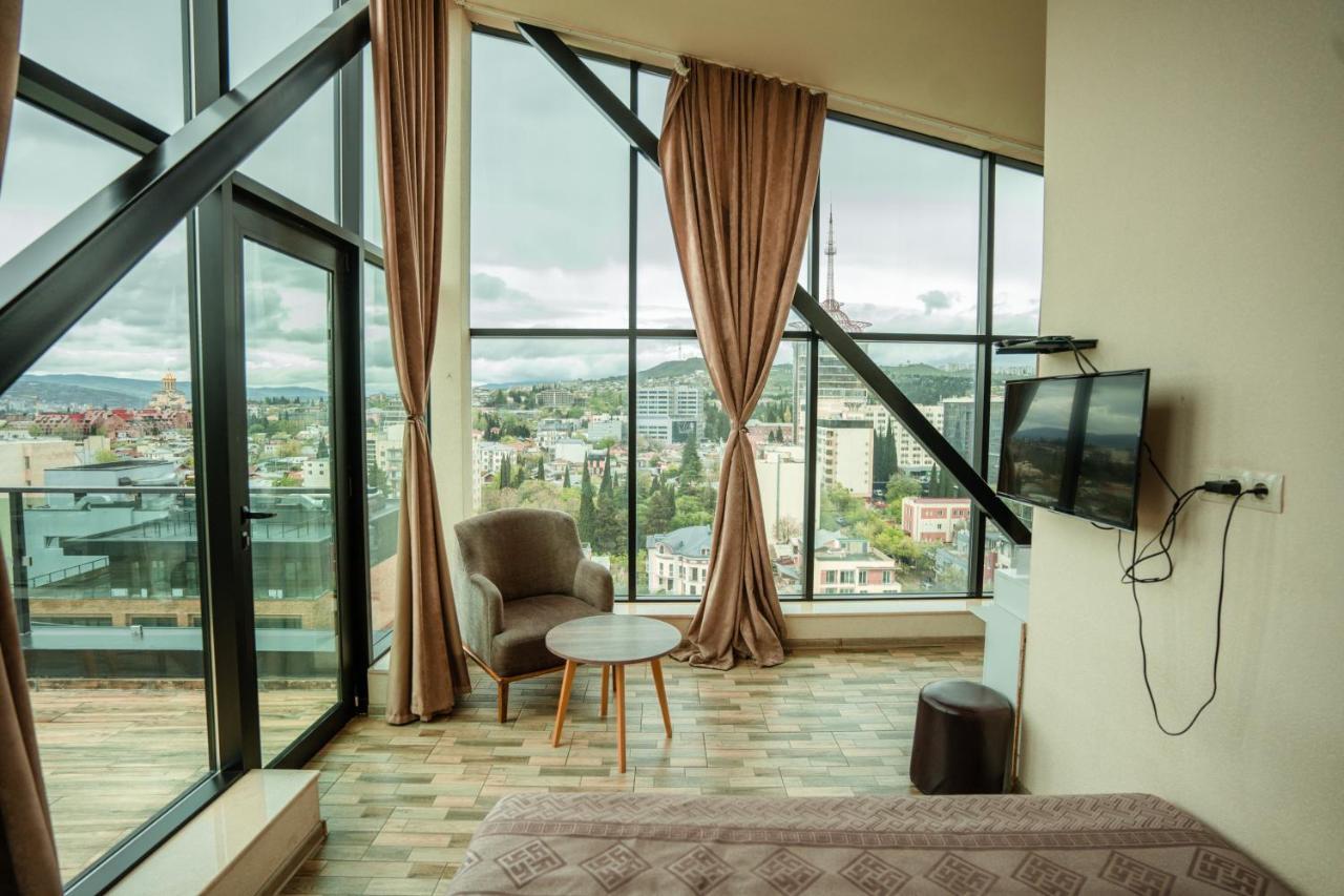 Hotel Grand View In Тбилиси Екстериор снимка