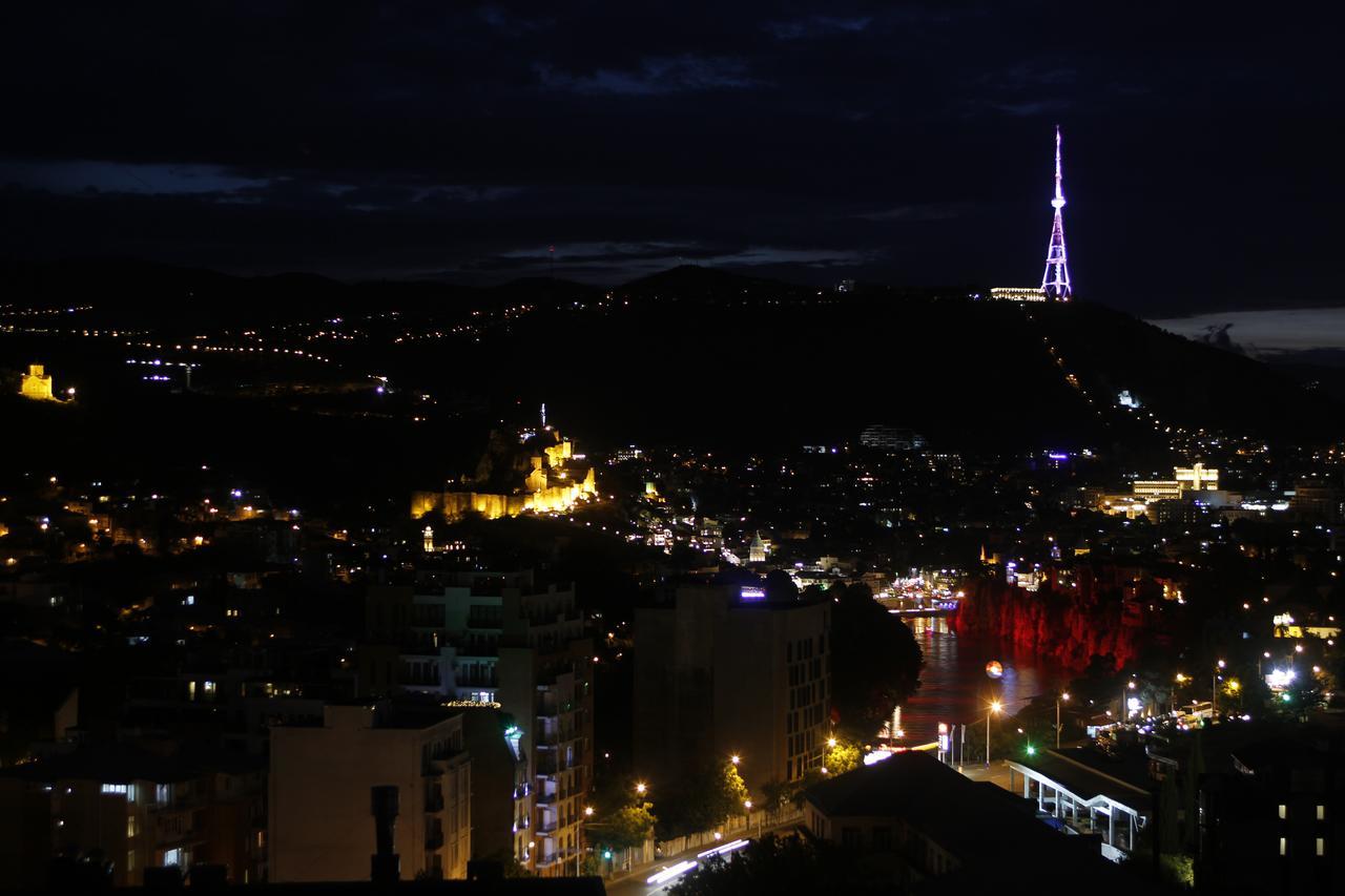 Hotel Grand View In Тбилиси Екстериор снимка
