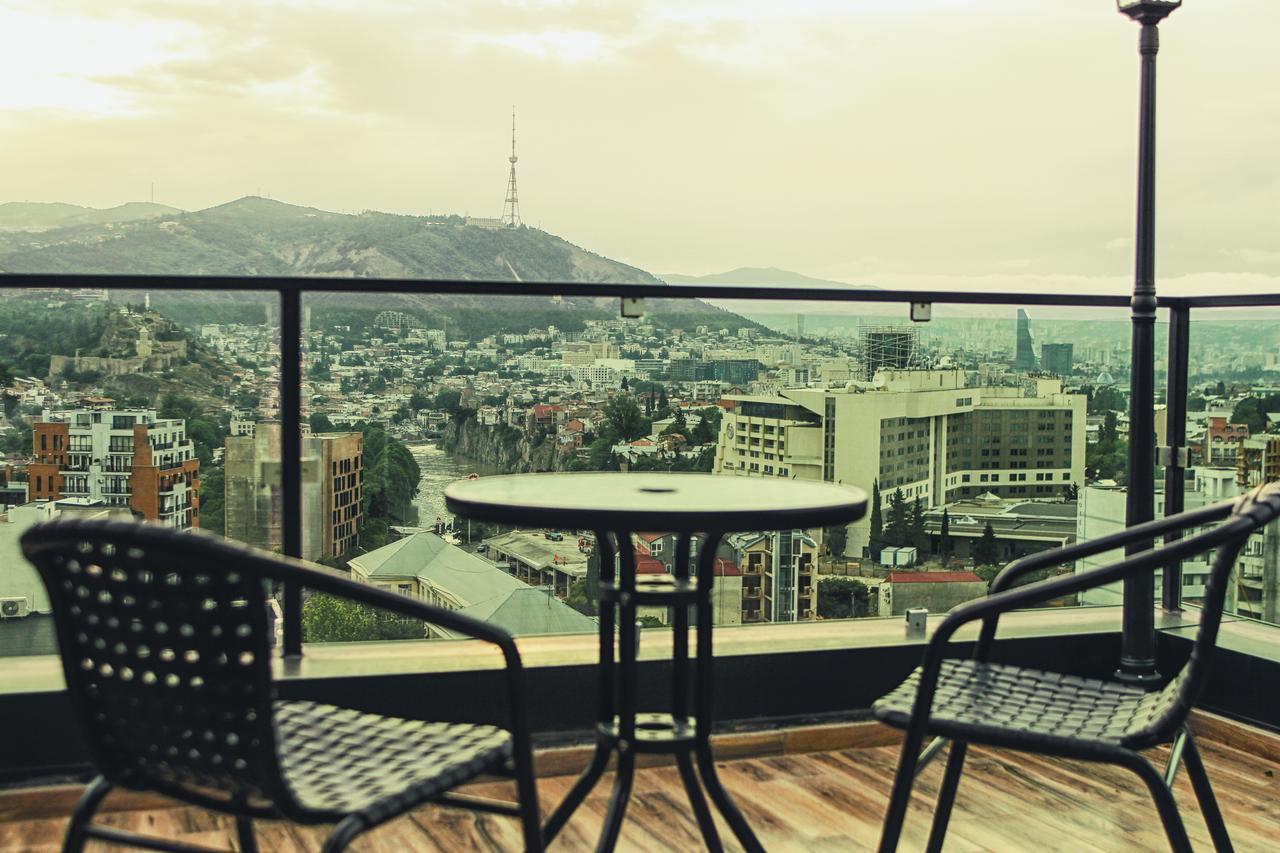 Hotel Grand View In Тбилиси Екстериор снимка